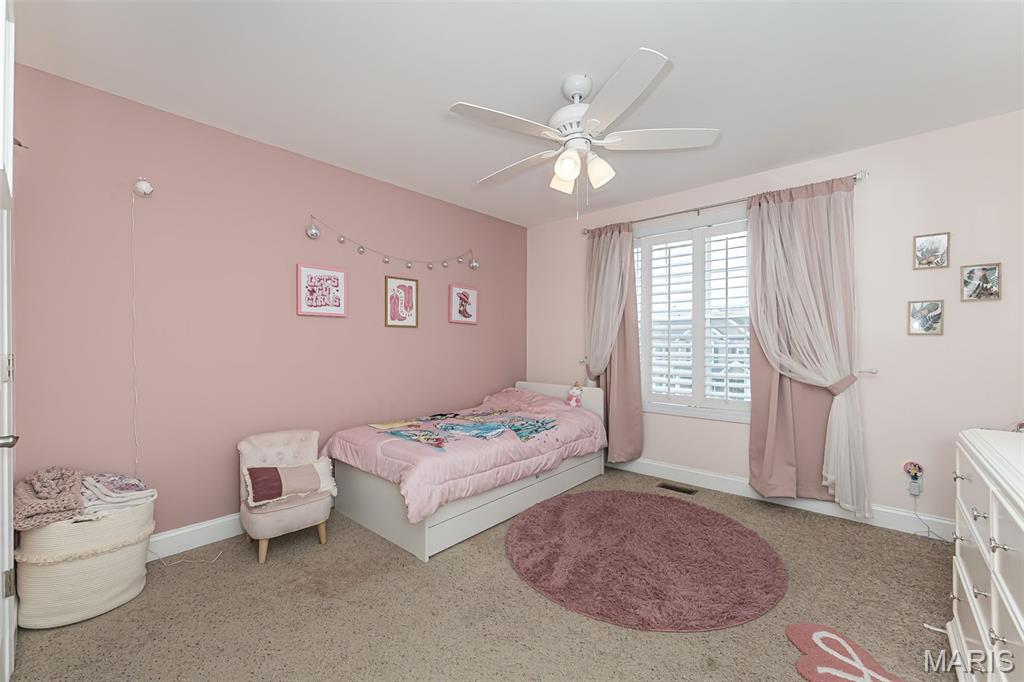 977 Bentley Park Circle