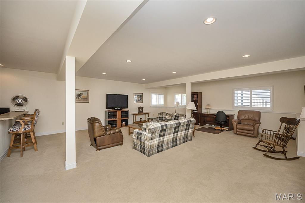 1210 Emerald Gardens Drive