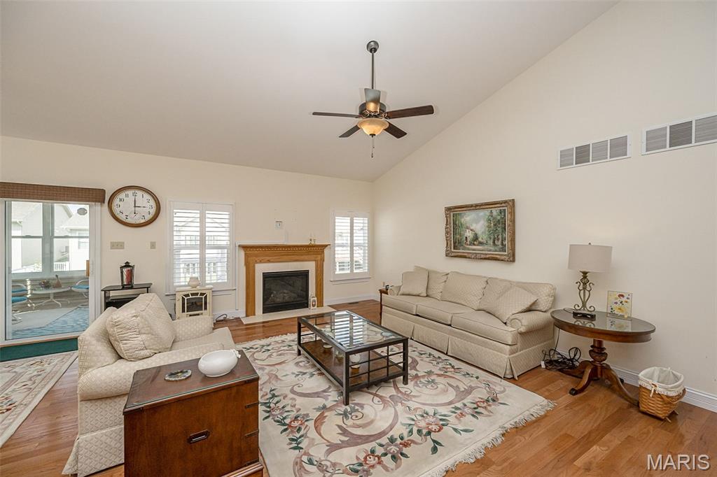 1210 Emerald Gardens Drive