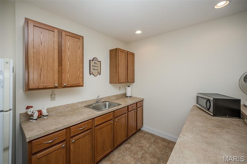 1210 Emerald Gardens Drive