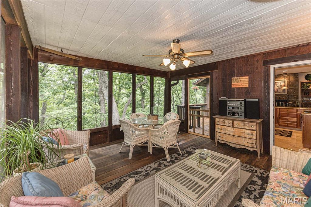 7 Walnut Ridge Court