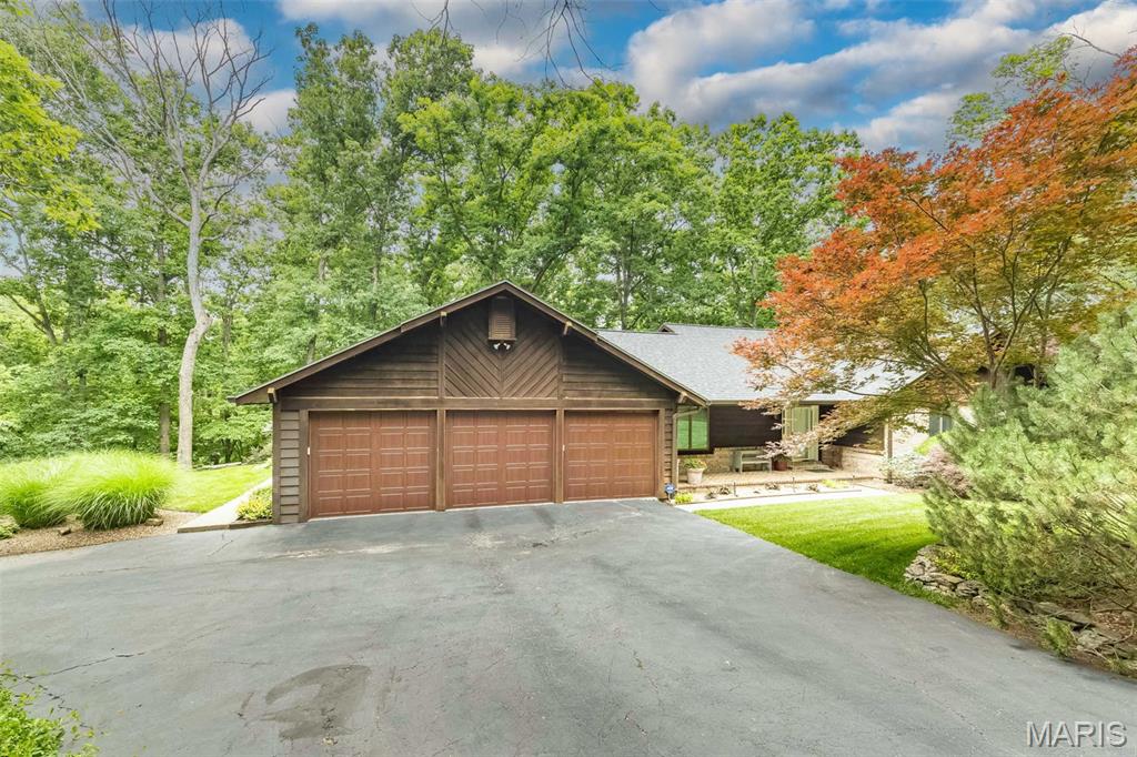 7 Walnut Ridge Court