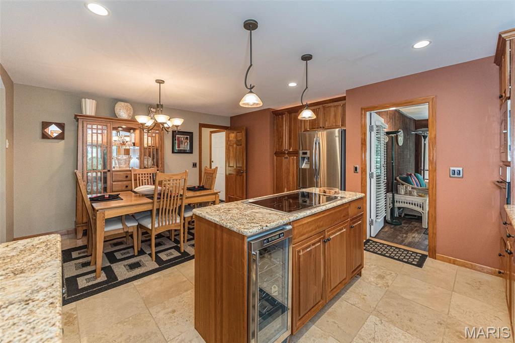 7 Walnut Ridge Court