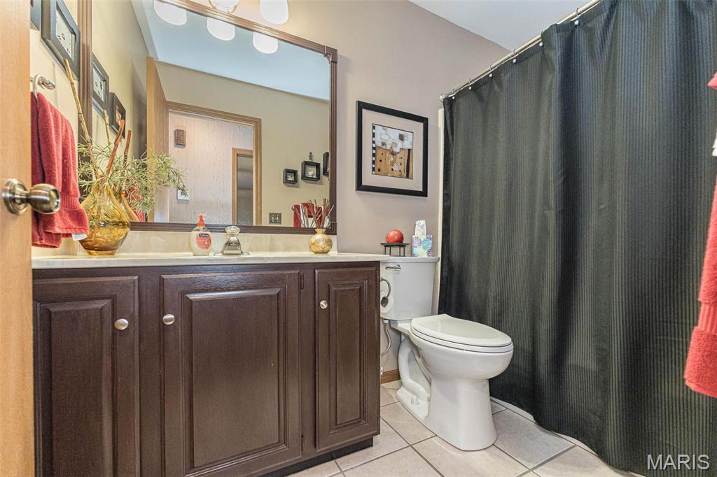 7 Walnut Ridge Court