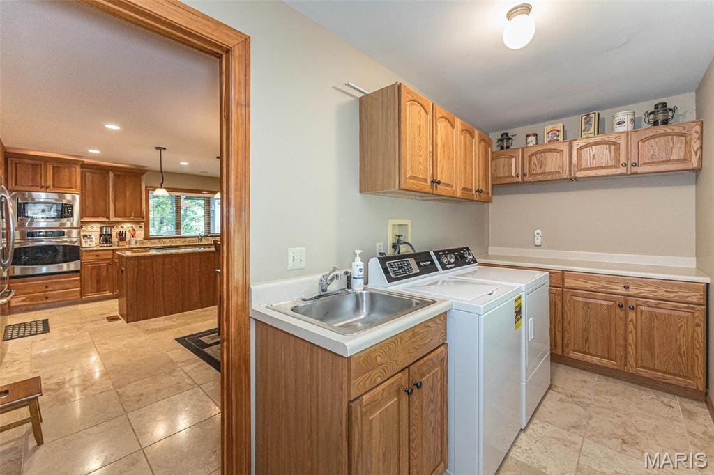 7 Walnut Ridge Court