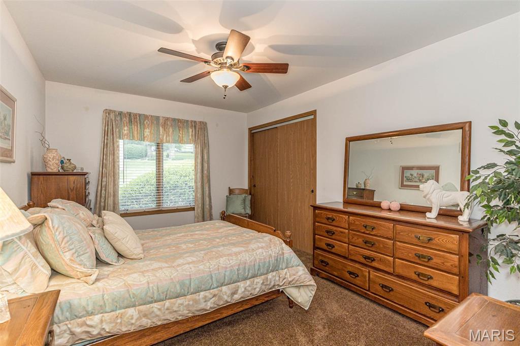 7 Walnut Ridge Court