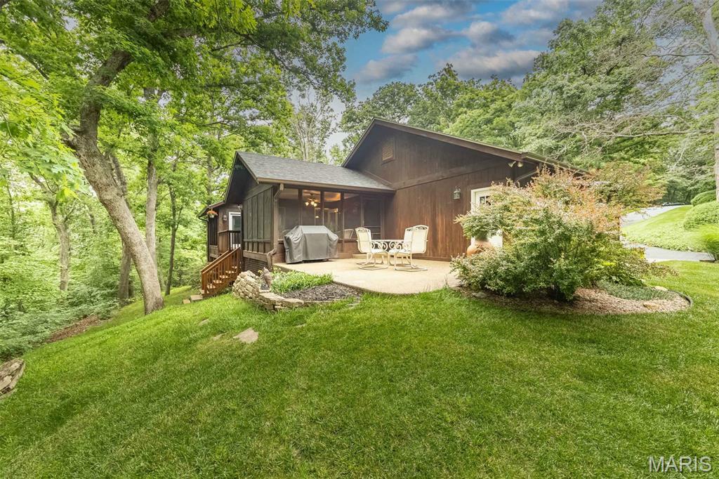 7 Walnut Ridge Court