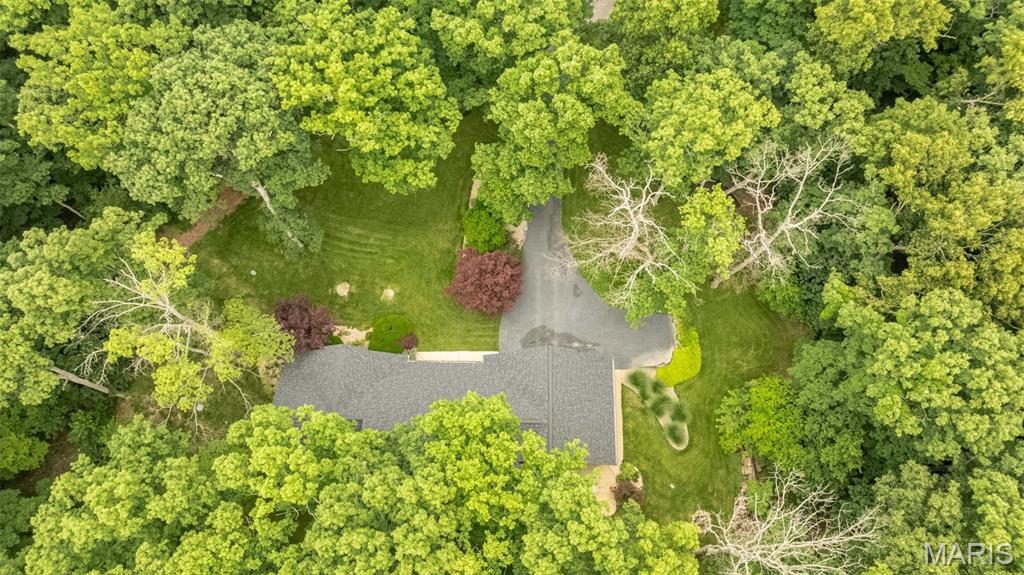 7 Walnut Ridge Court