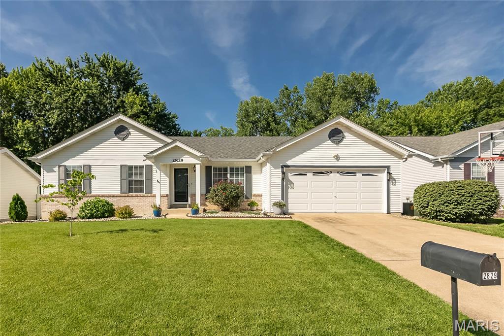 2829 Royallvalley Way