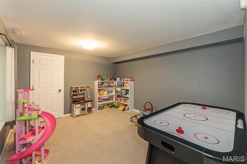 2829 Royallvalley Way