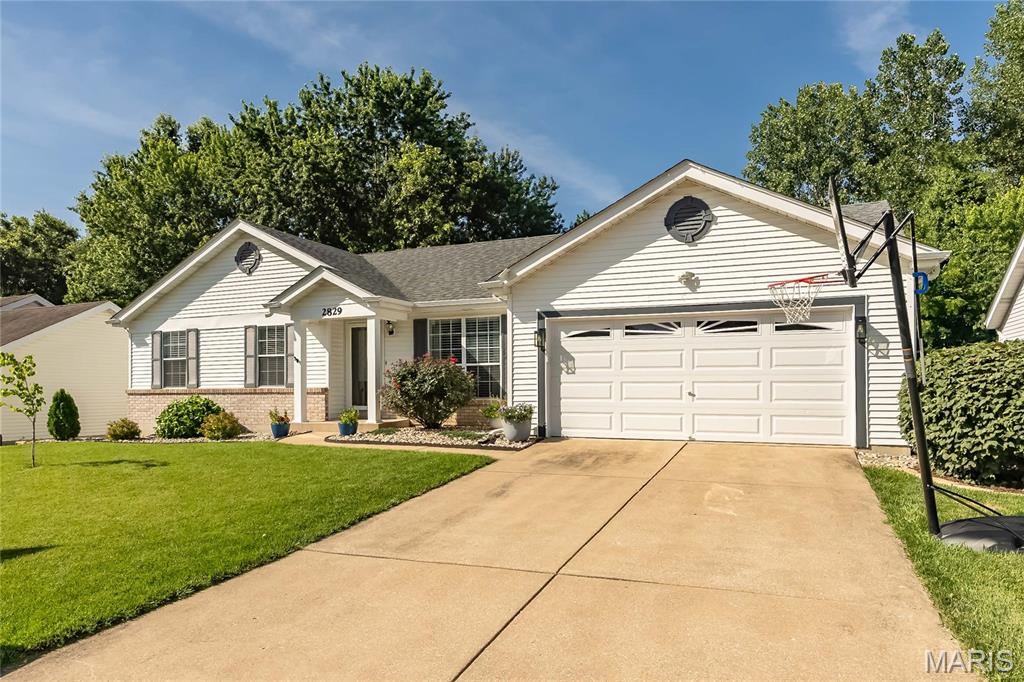 2829 Royallvalley Way
