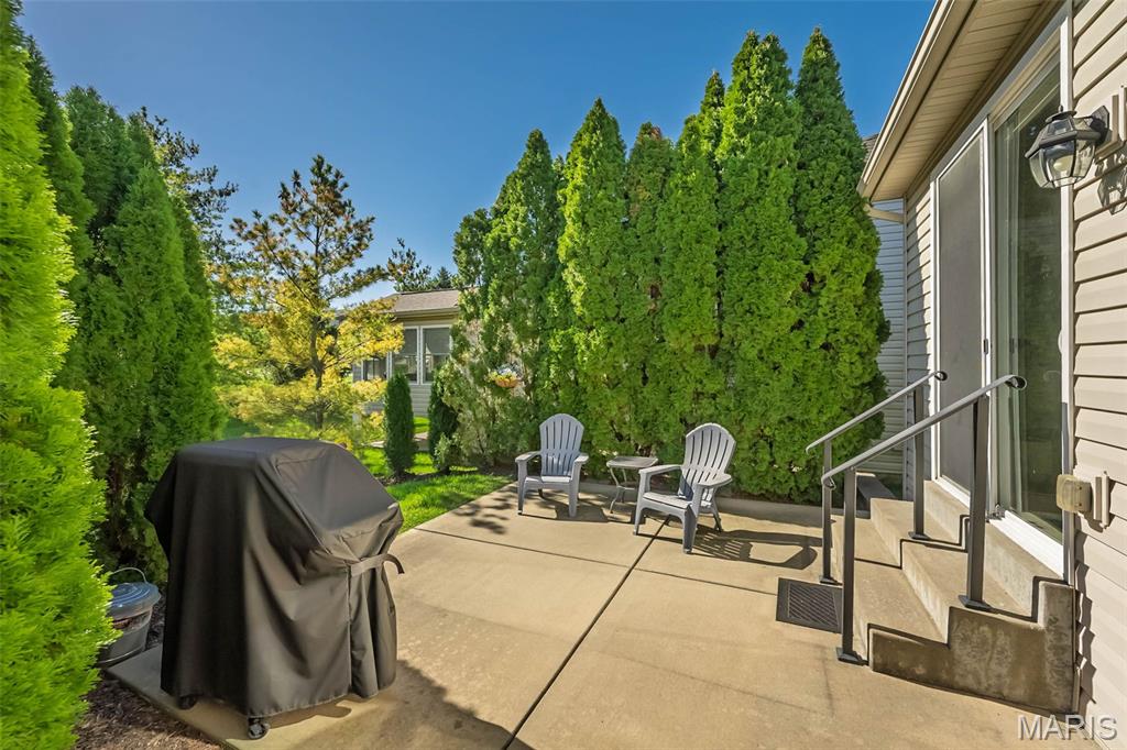 1509 Woodside Hills Drive