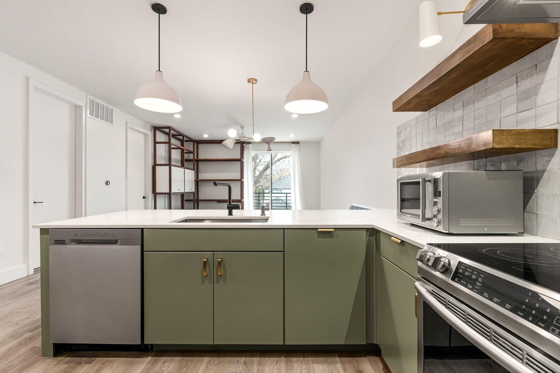 East Austin Condo - Holly District