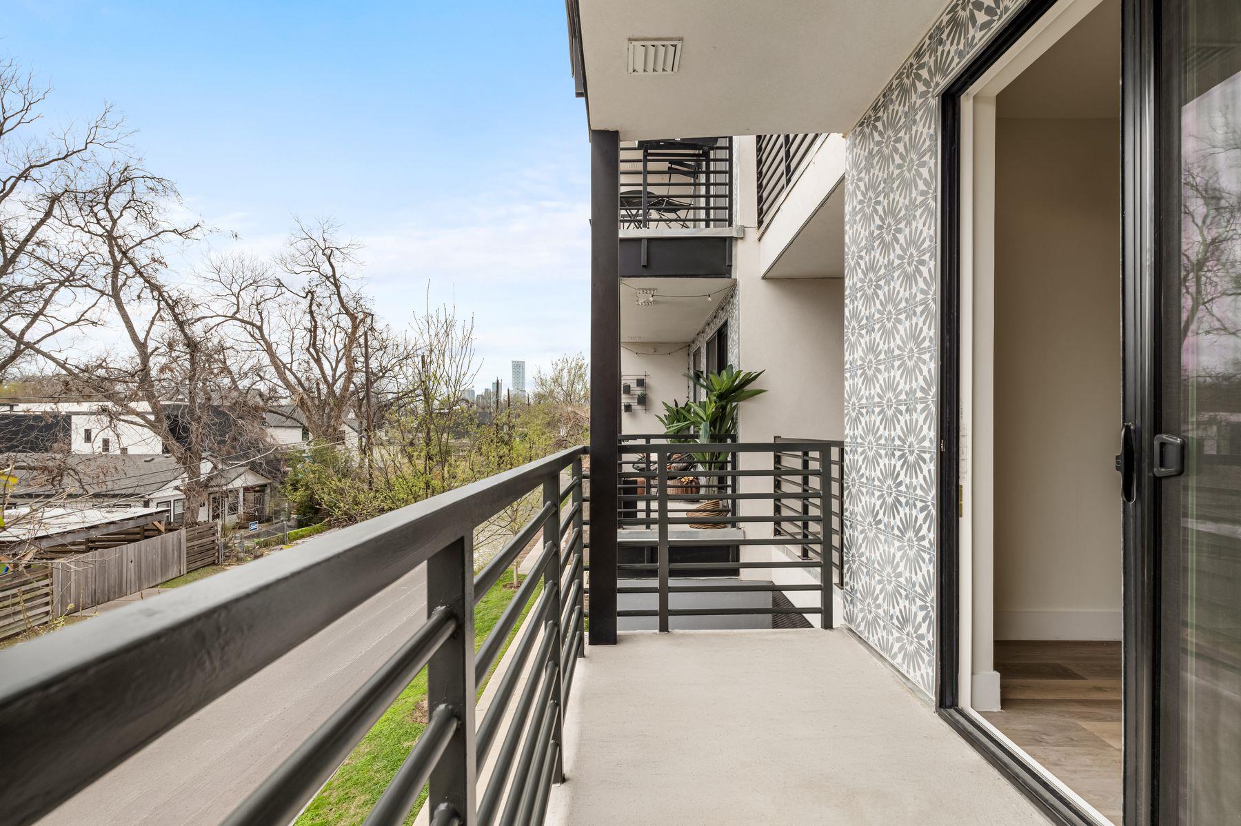 East Austin Condo - Holly District