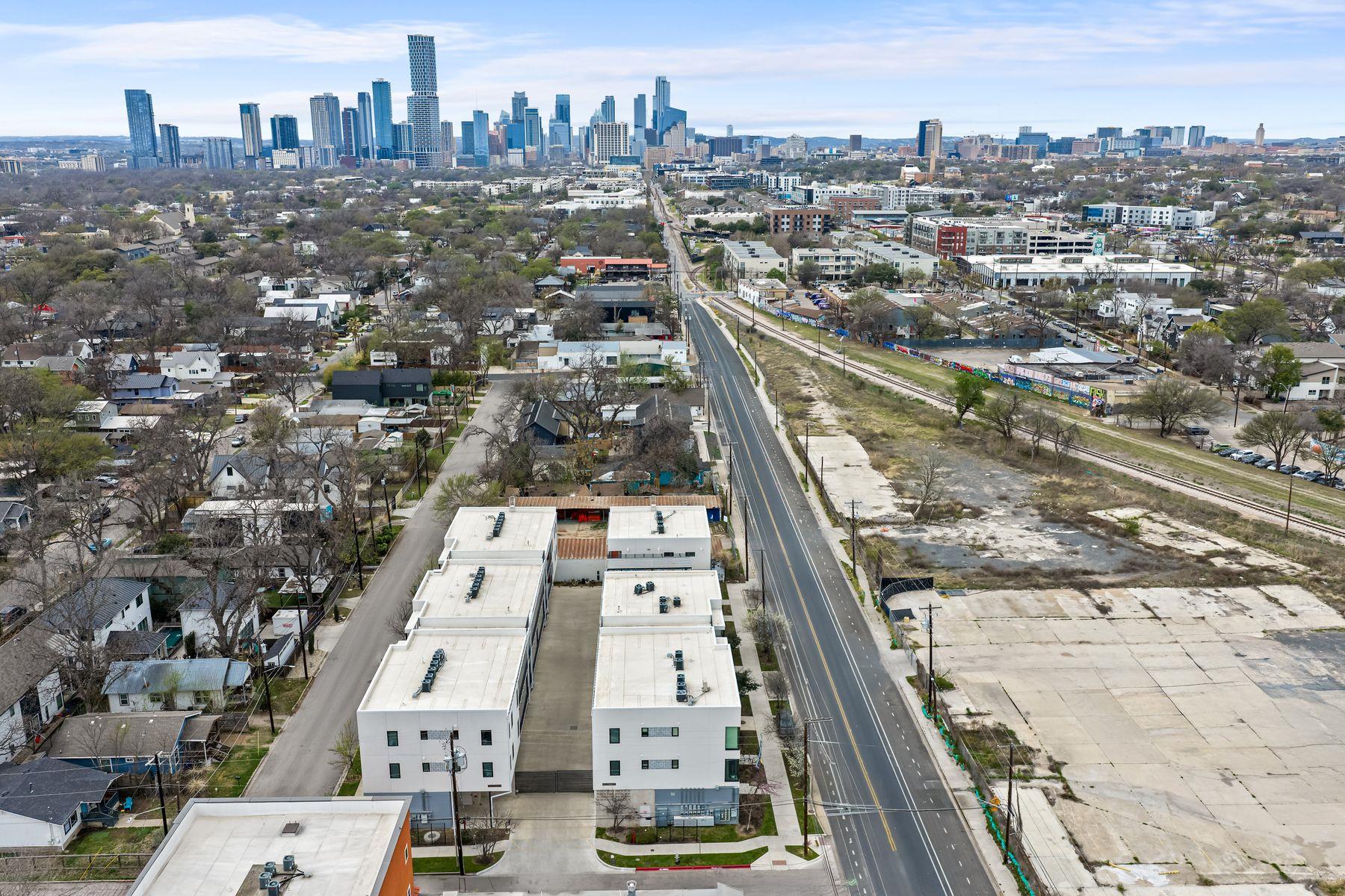 East Austin Condo - Holly District