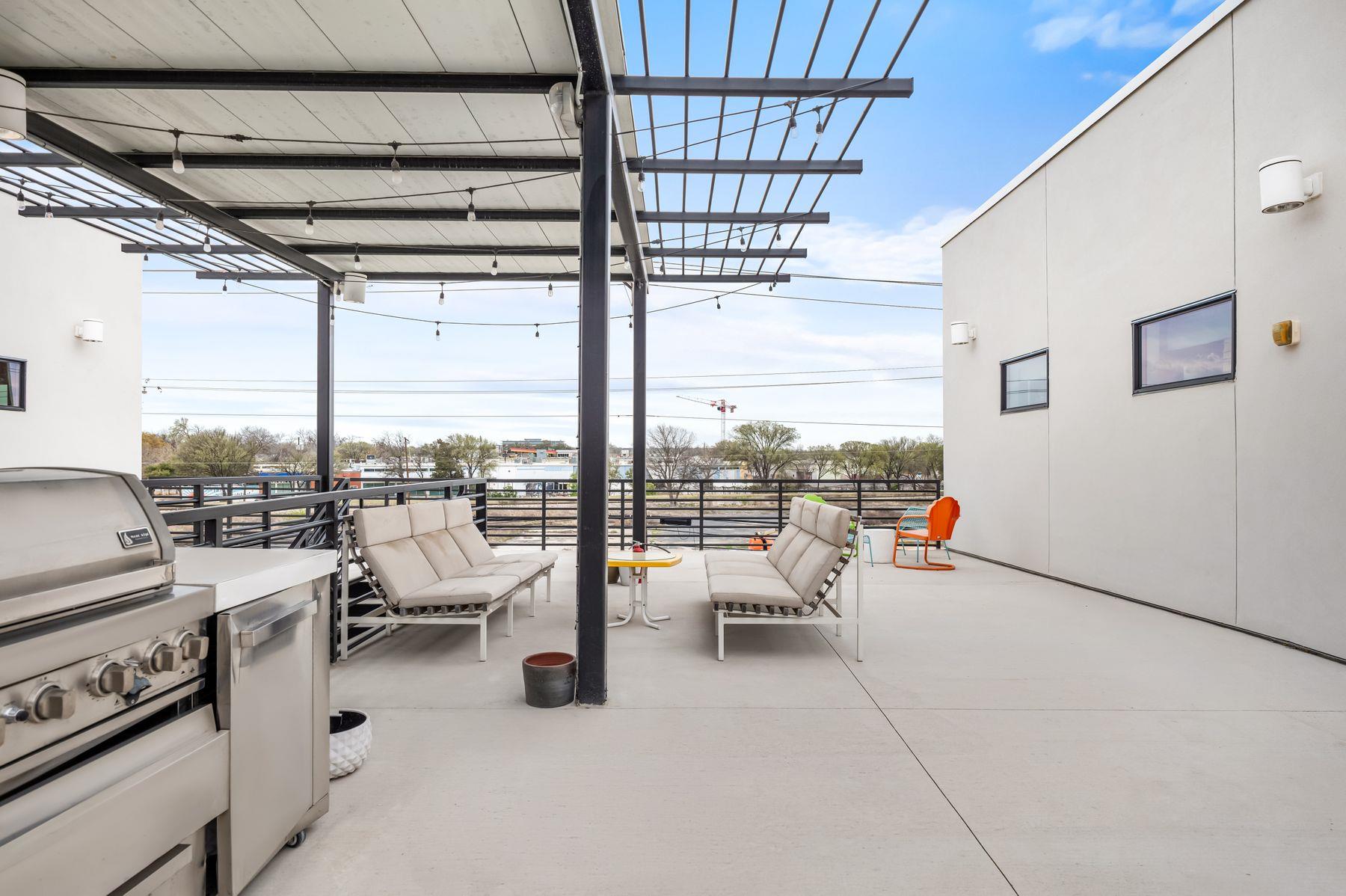East Austin Condo - Holly District
