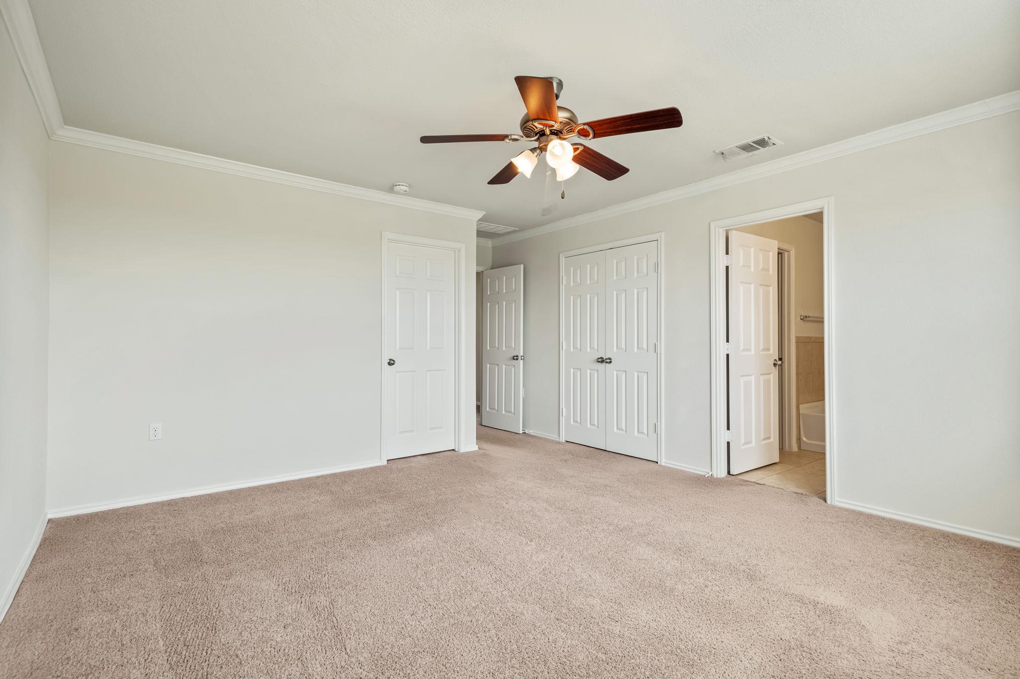 5816 Adair CV
