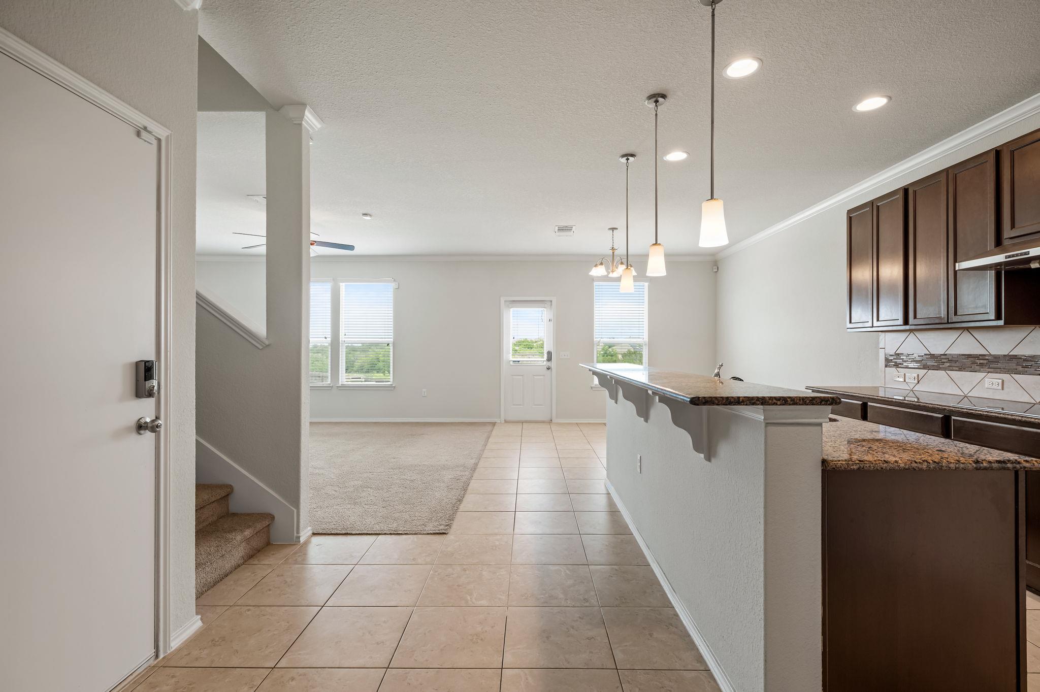 5816 Adair CV