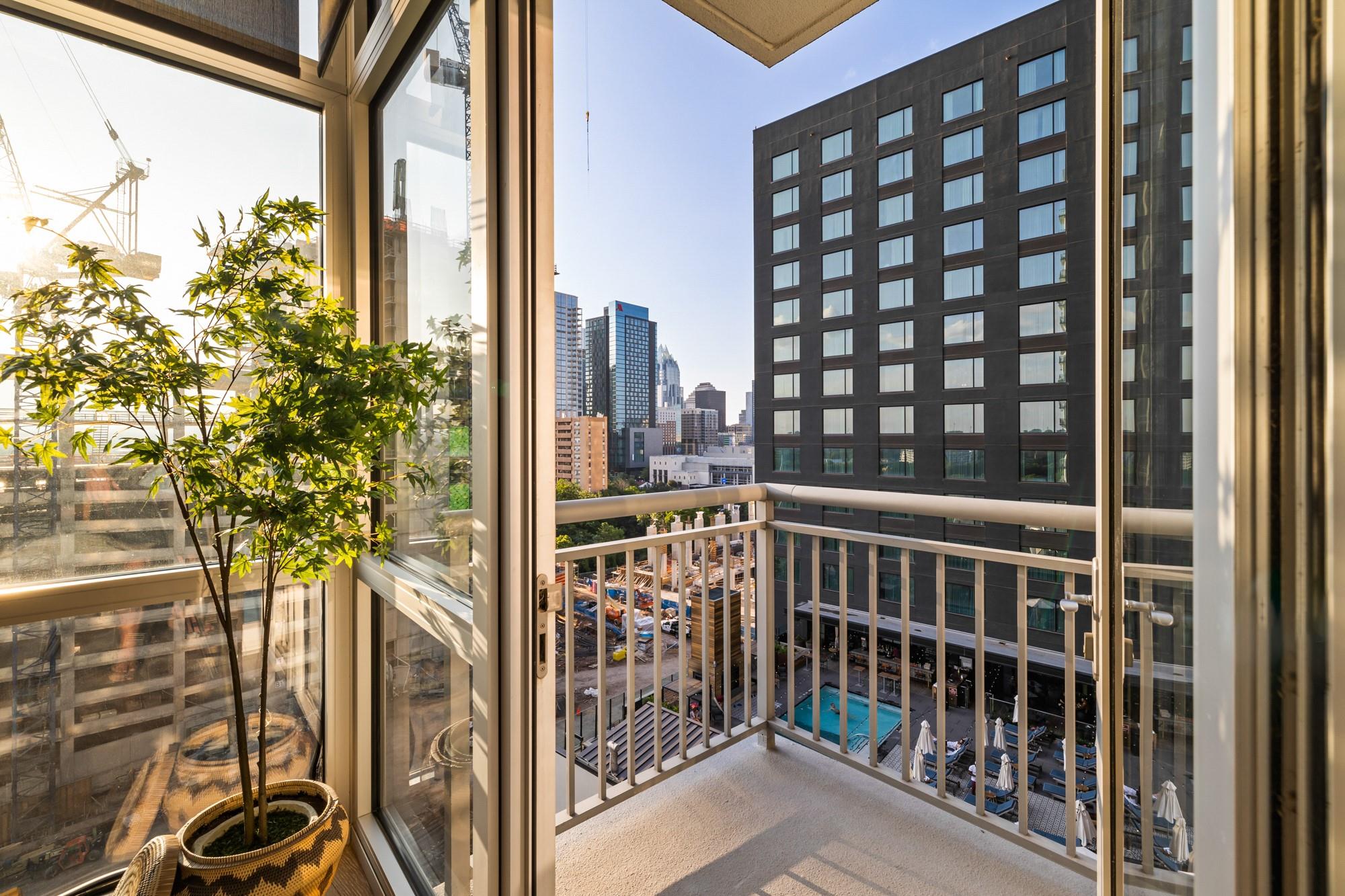 603 Davis ST # 1103