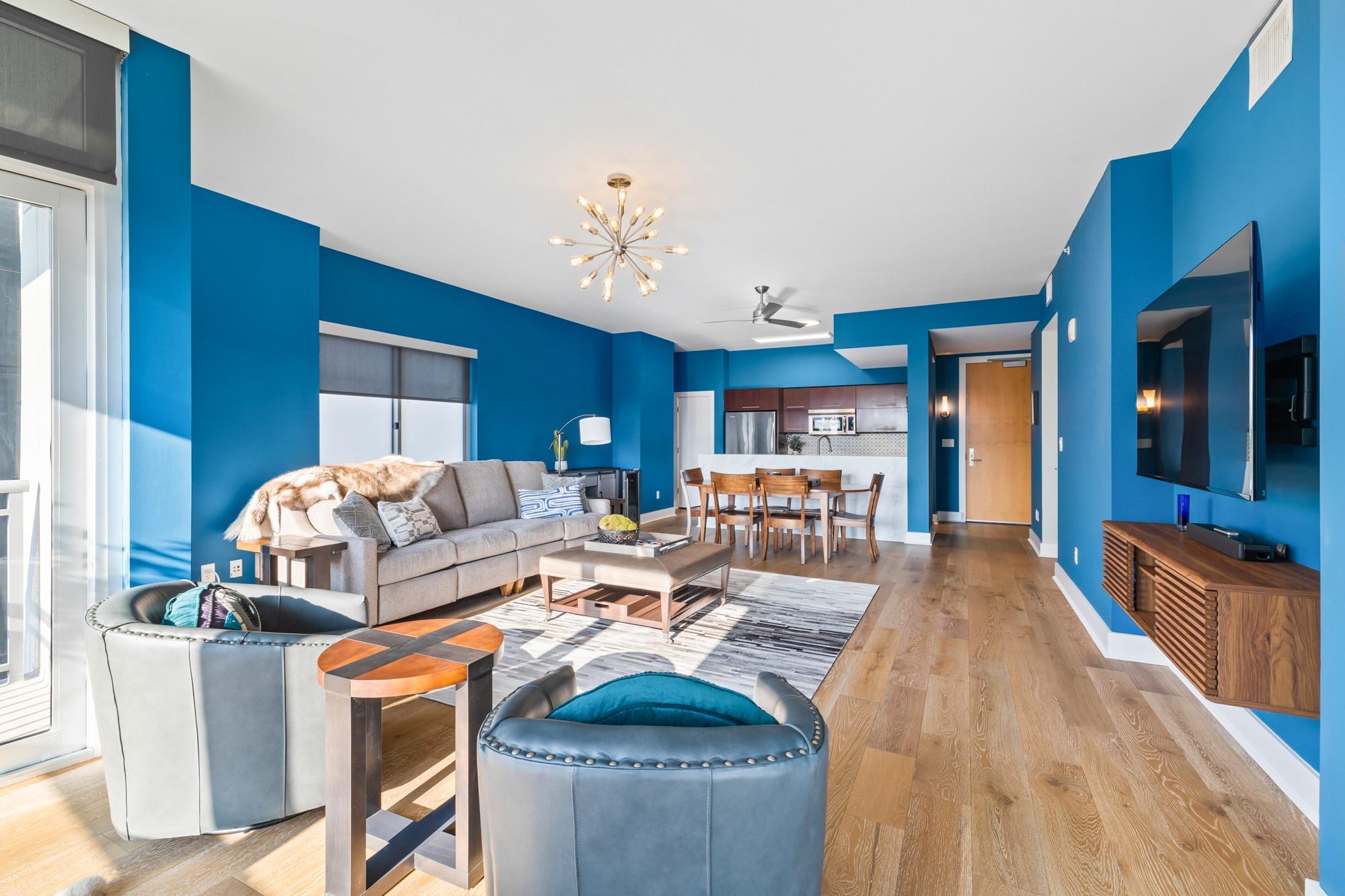 603 Davis ST # 1103