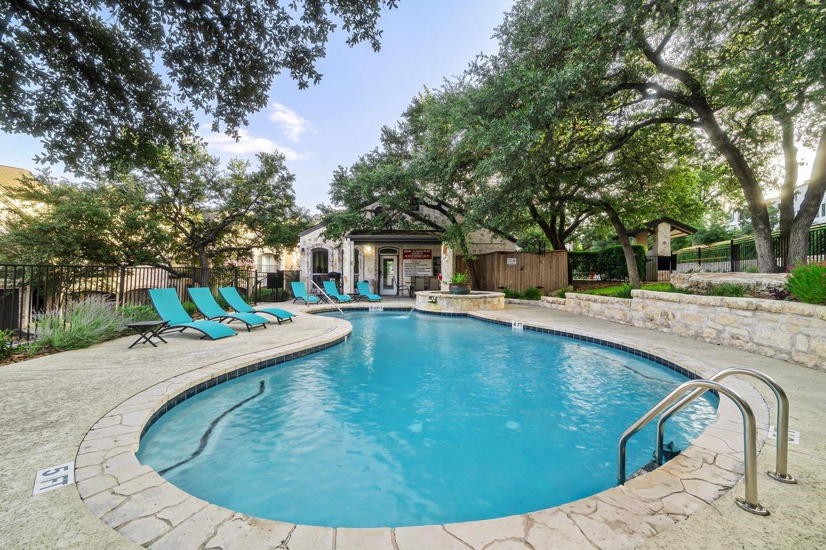 1701 Spyglass DR # 2