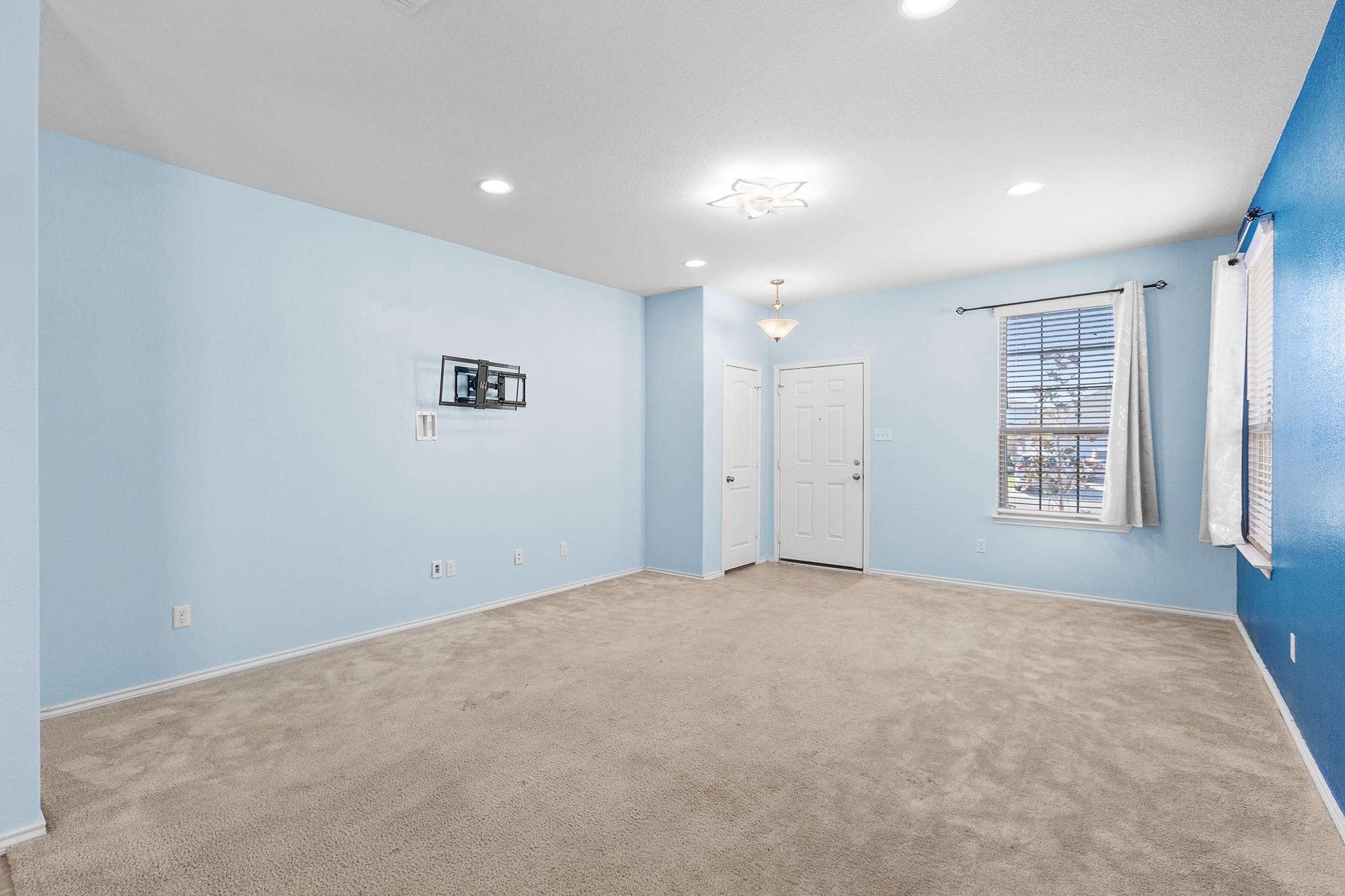11800 Amber Stream LN