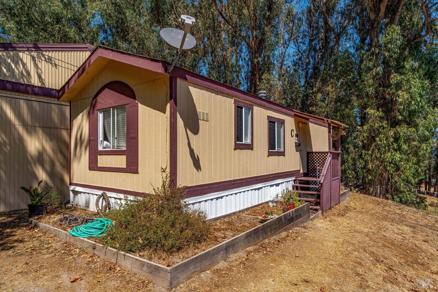 411 Highland Ave