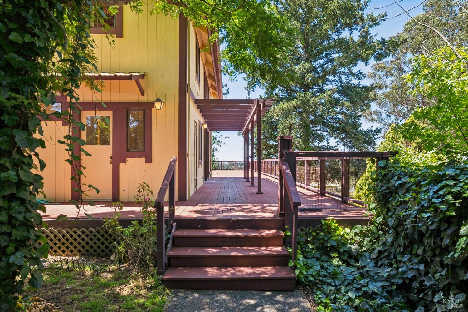 411 Highland Ave