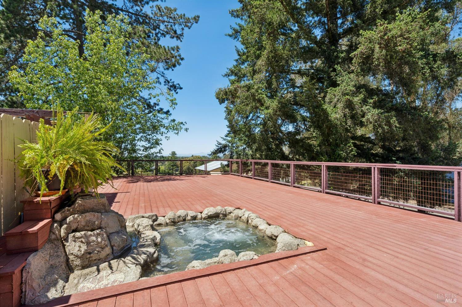 411 Highland Ave