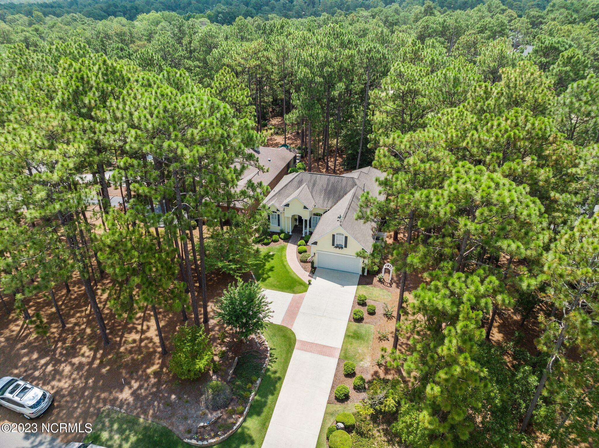 169 Hunter Trail