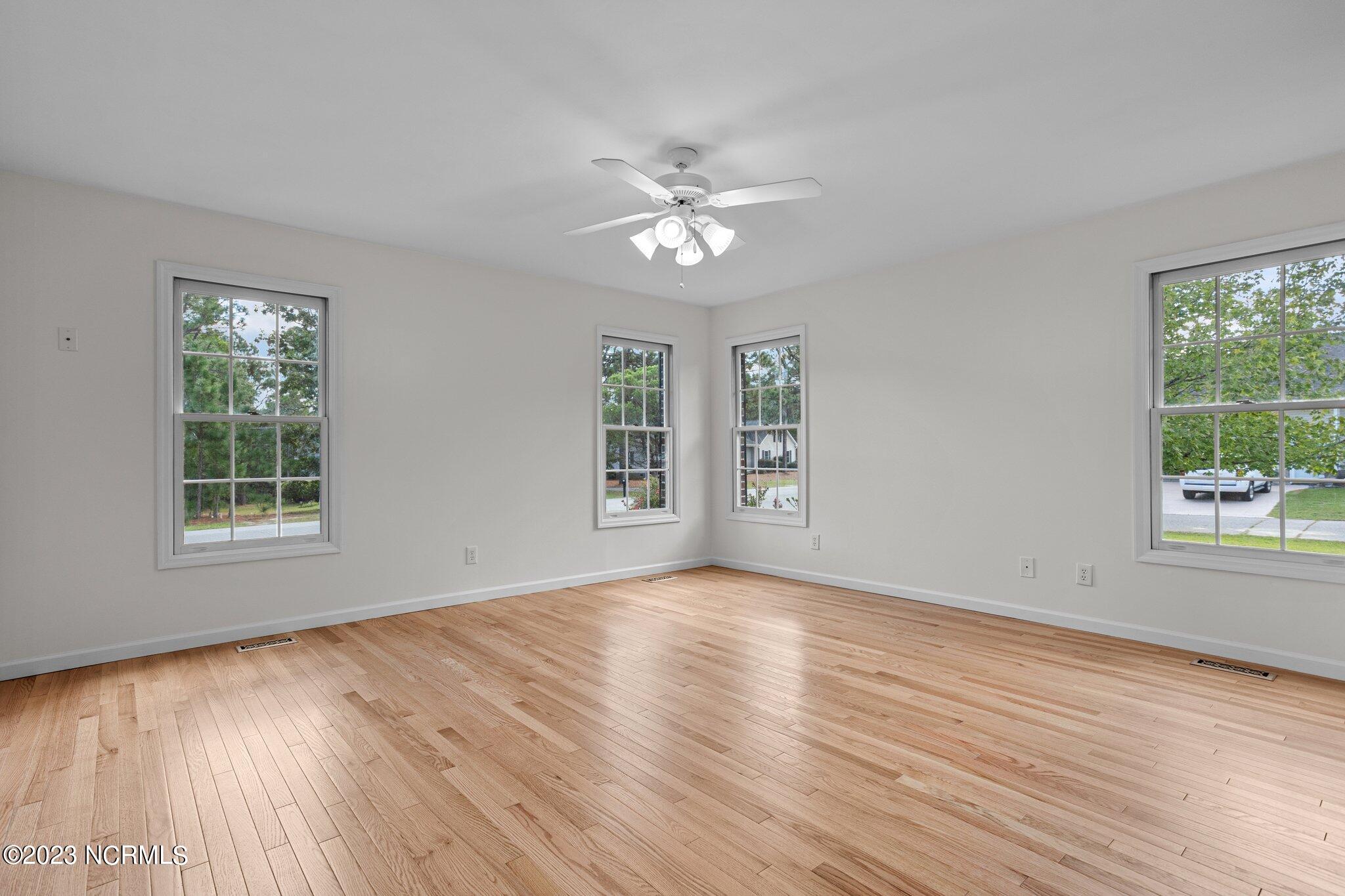 135 Surry Circle Circle