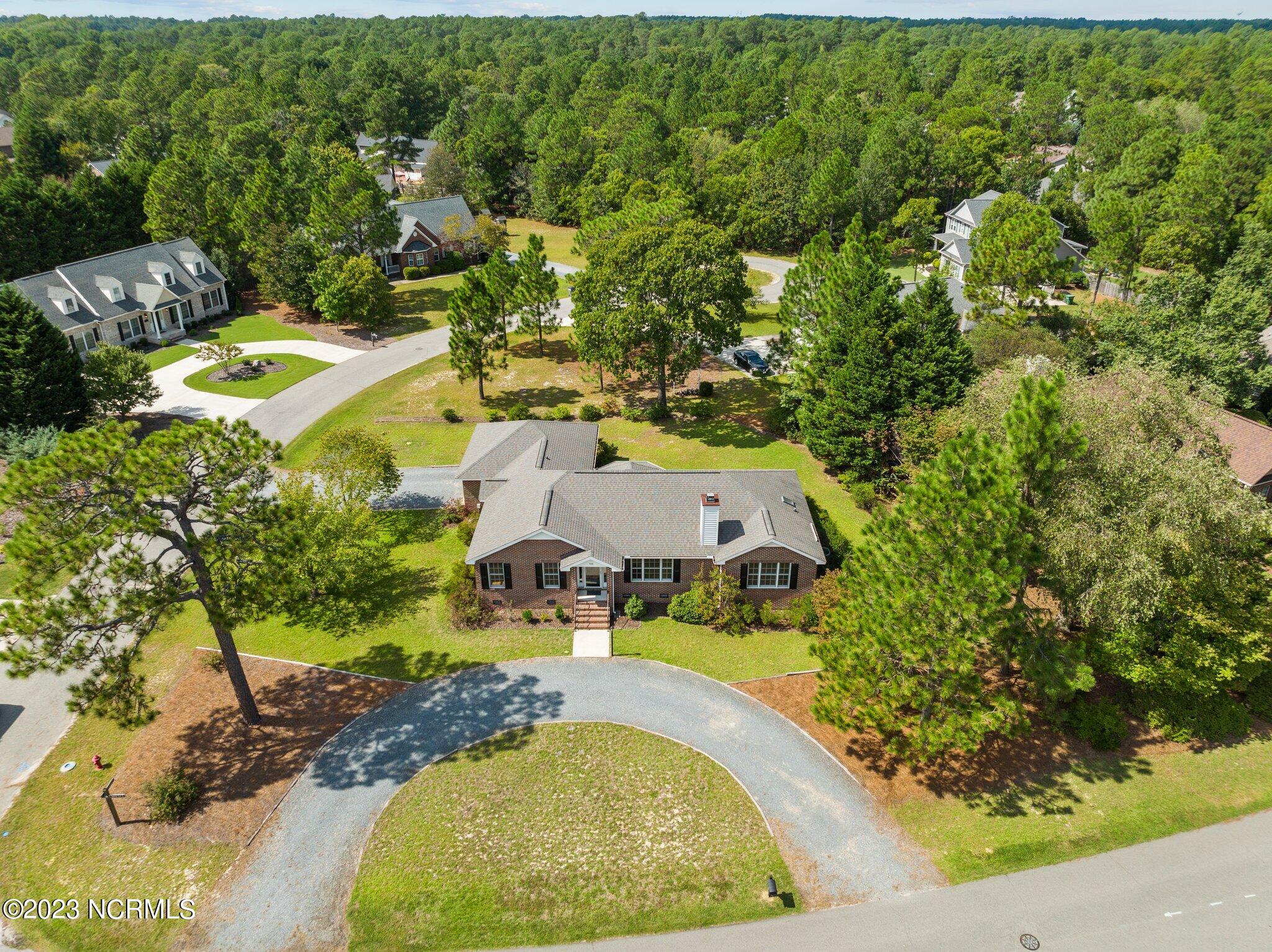 135 Surry Circle Circle