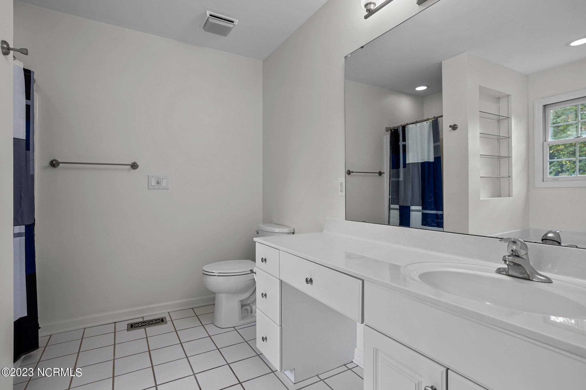 135 Surry Circle Circle