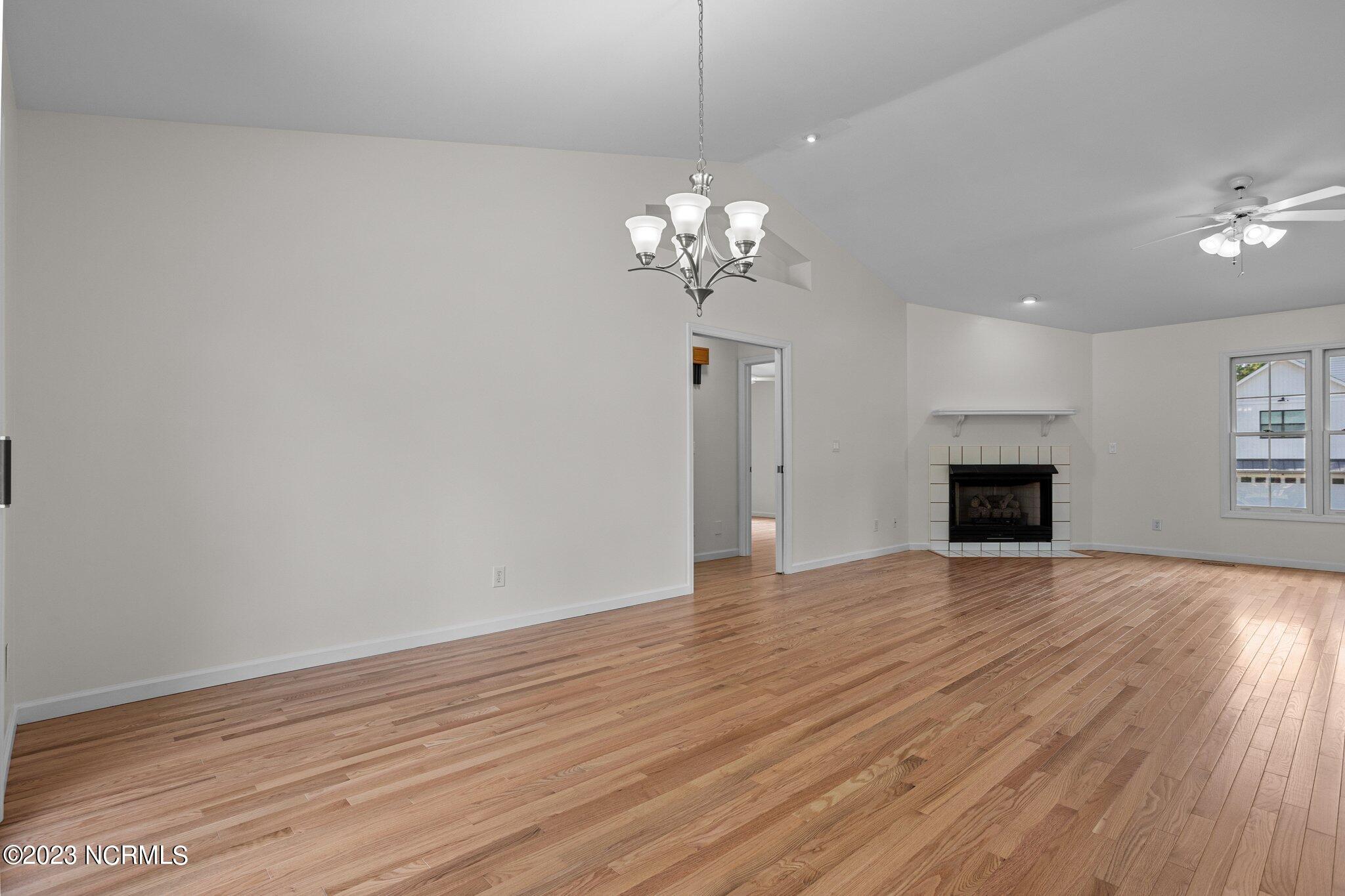 135 Surry Circle Circle