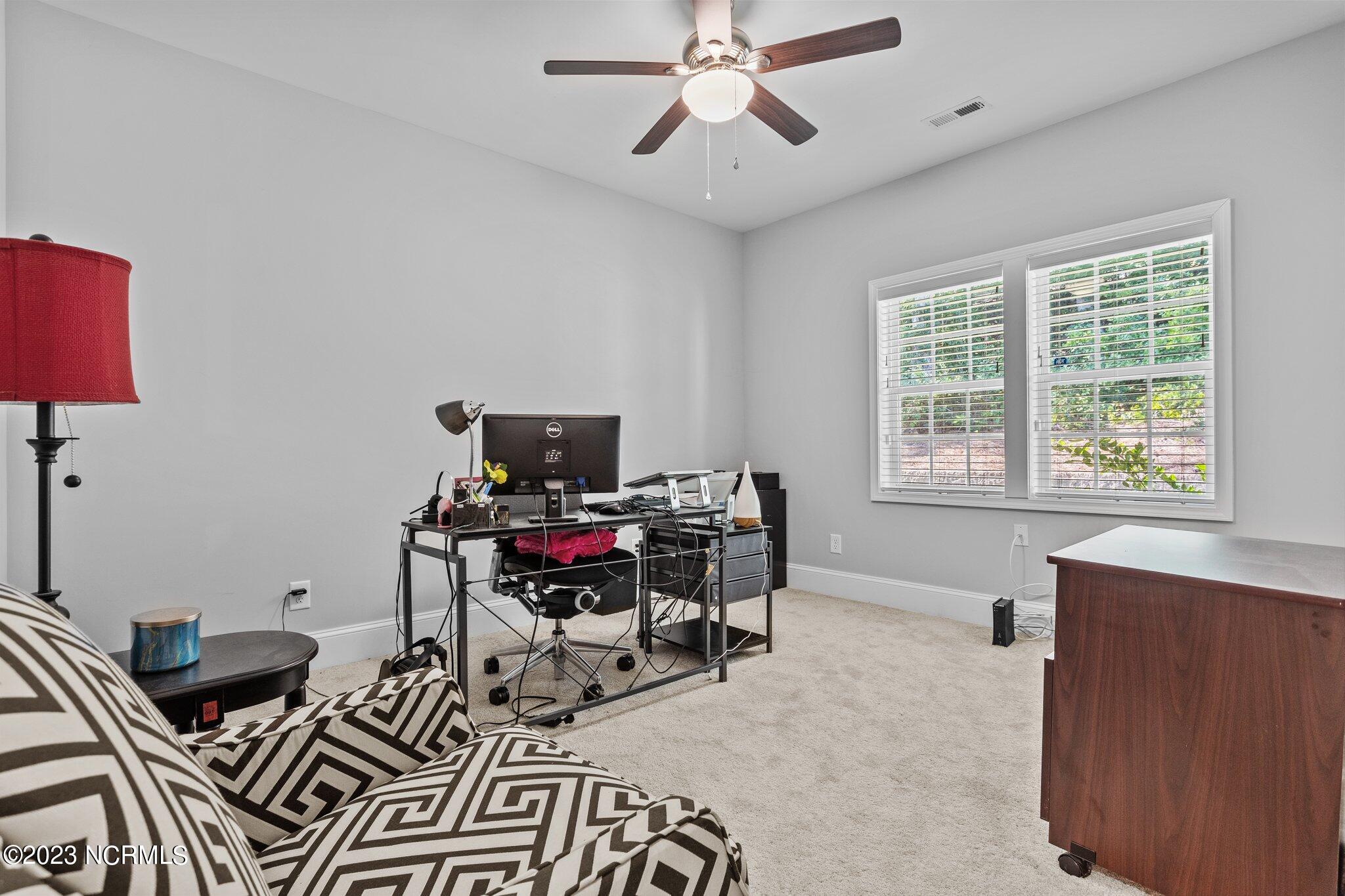 810 Lighthorse Circle