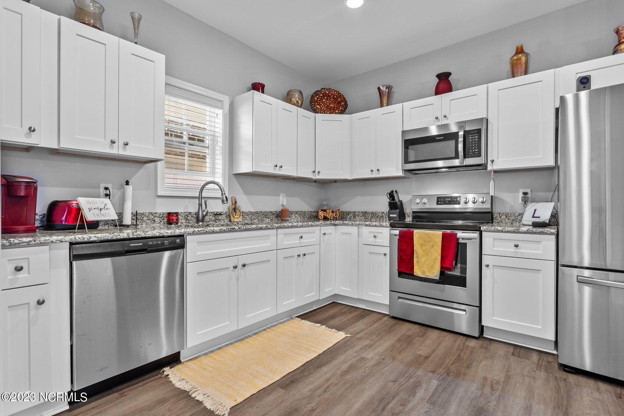 810 Lighthorse Circle