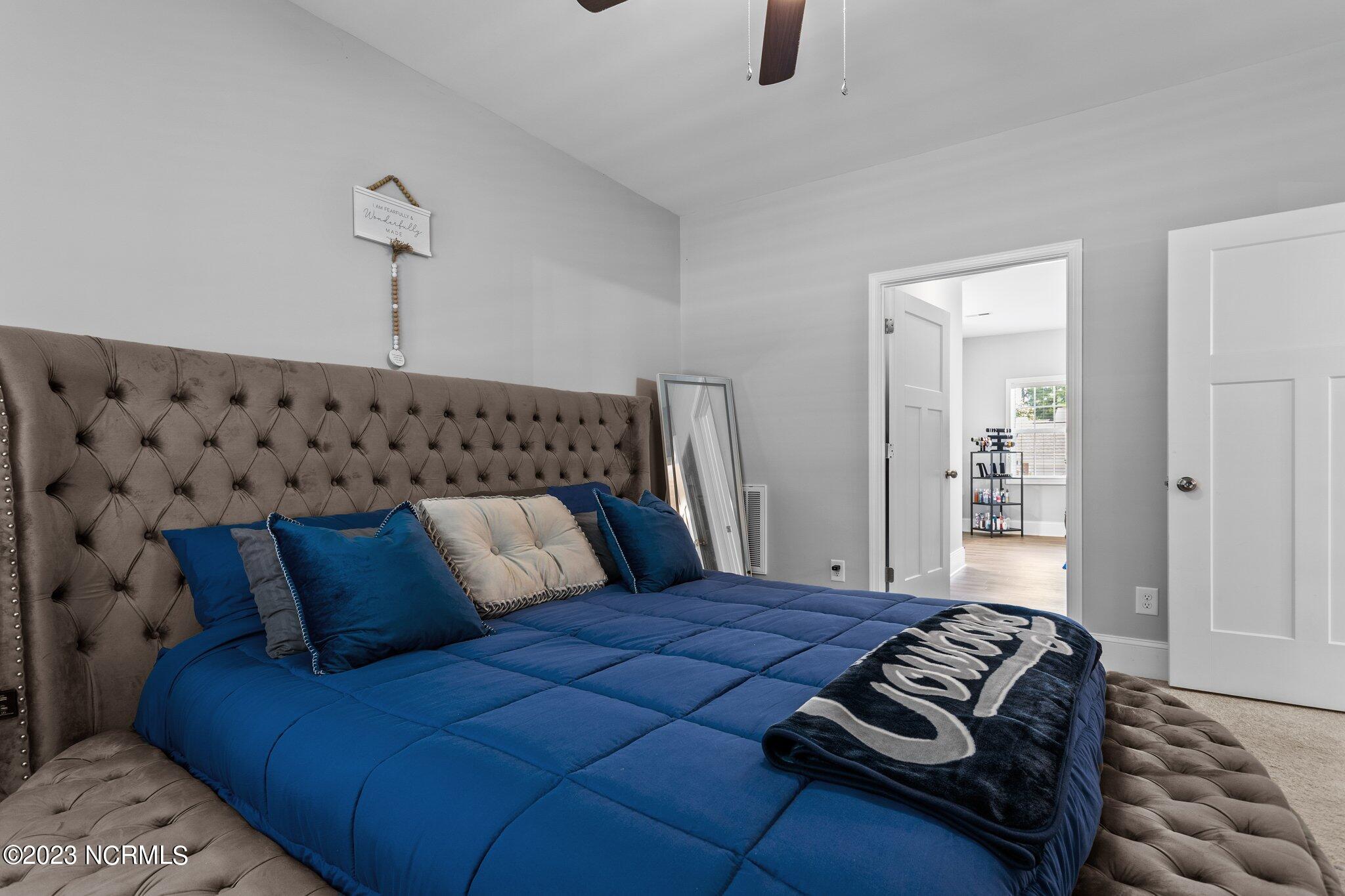 810 Lighthorse Circle