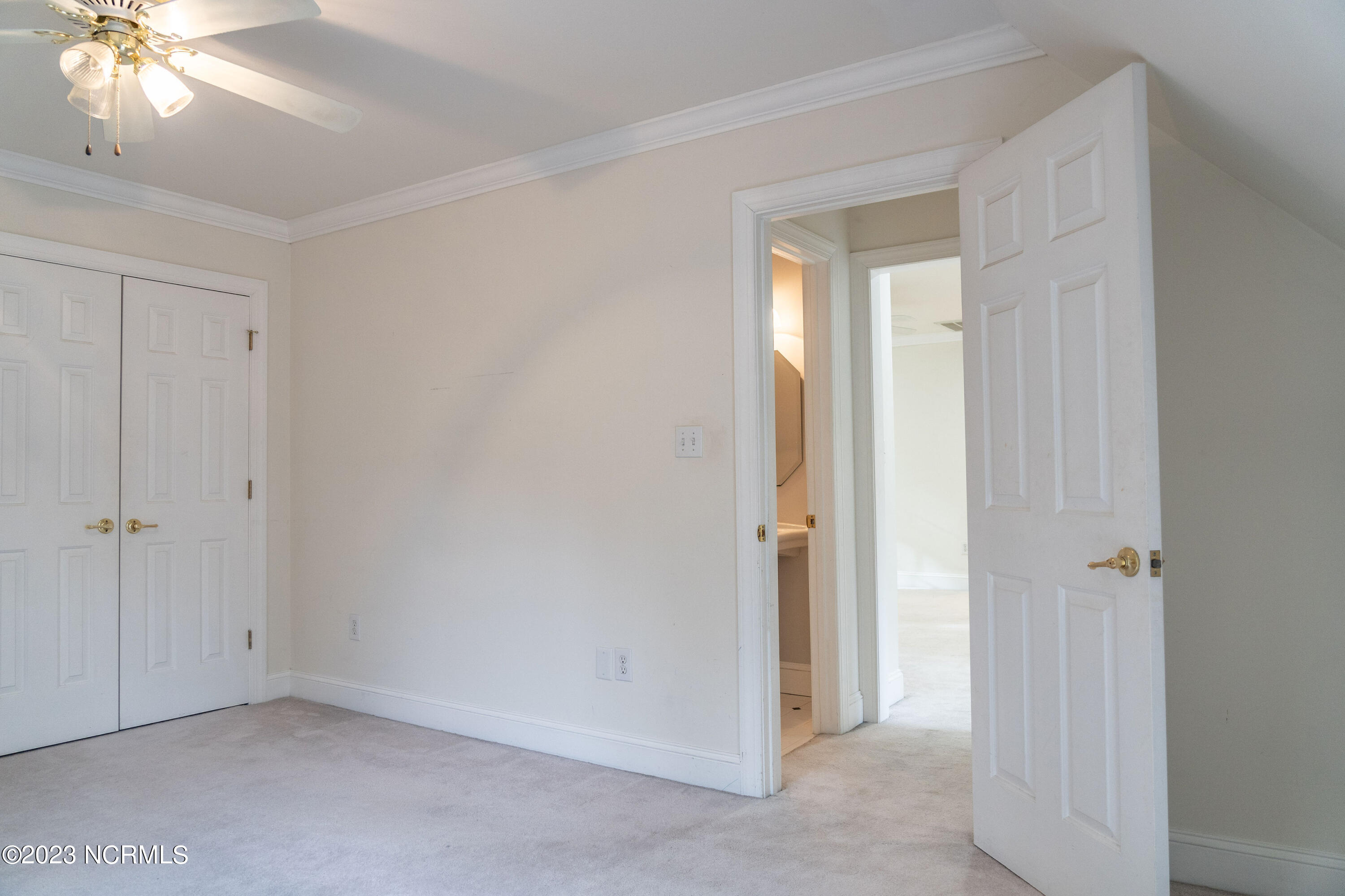 180 Rountree Lane