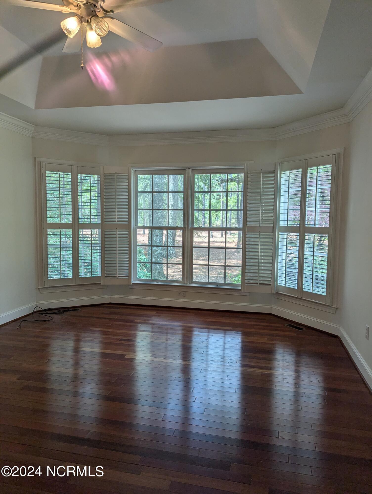 180 Rountree Lane