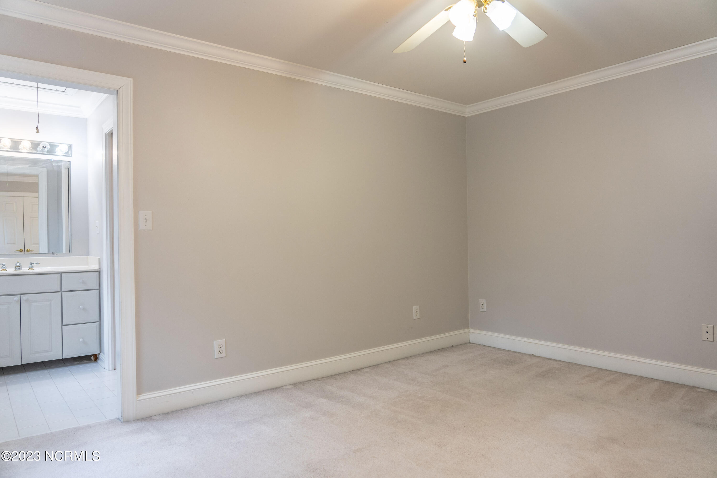 180 Rountree Lane