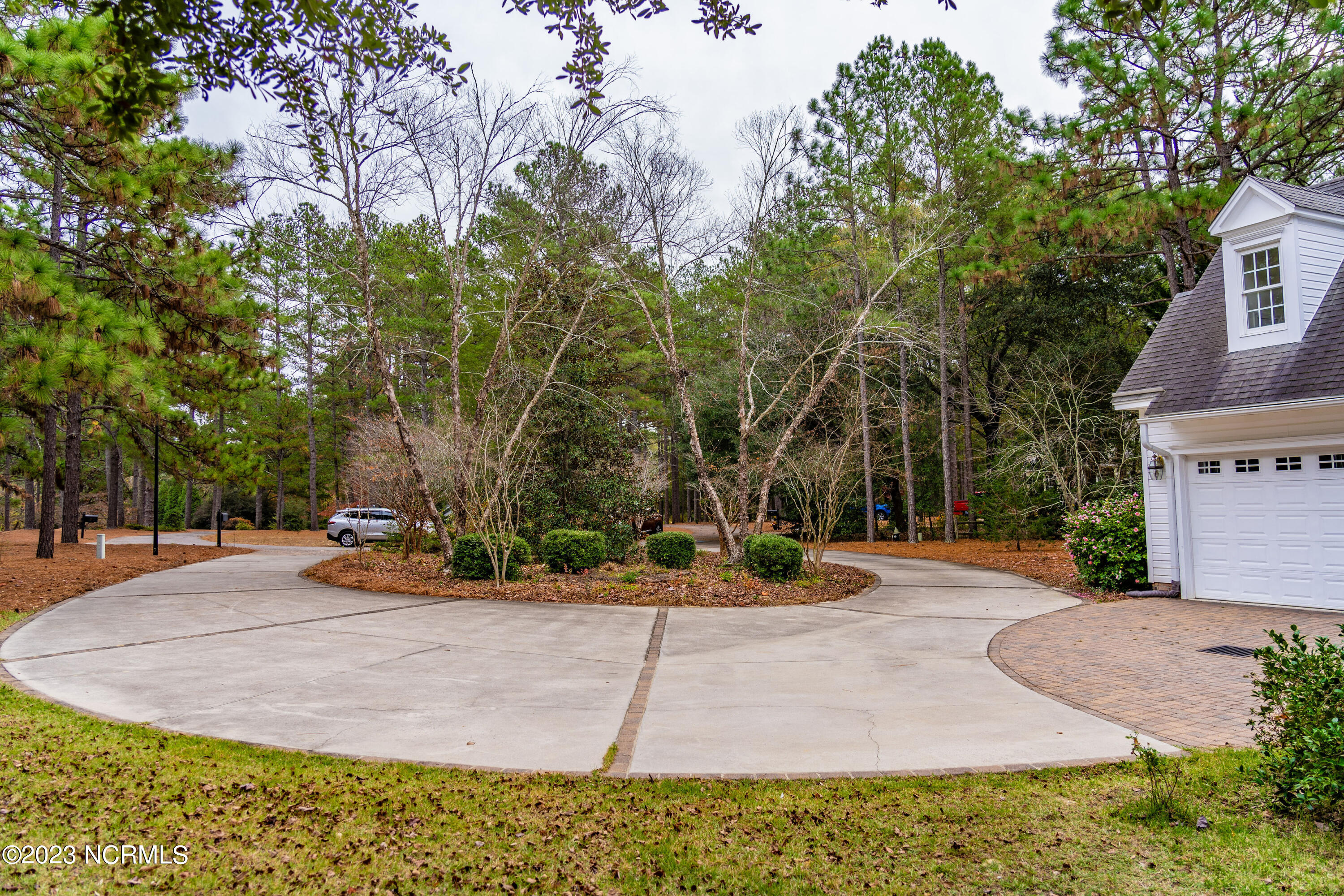 180 Rountree Lane