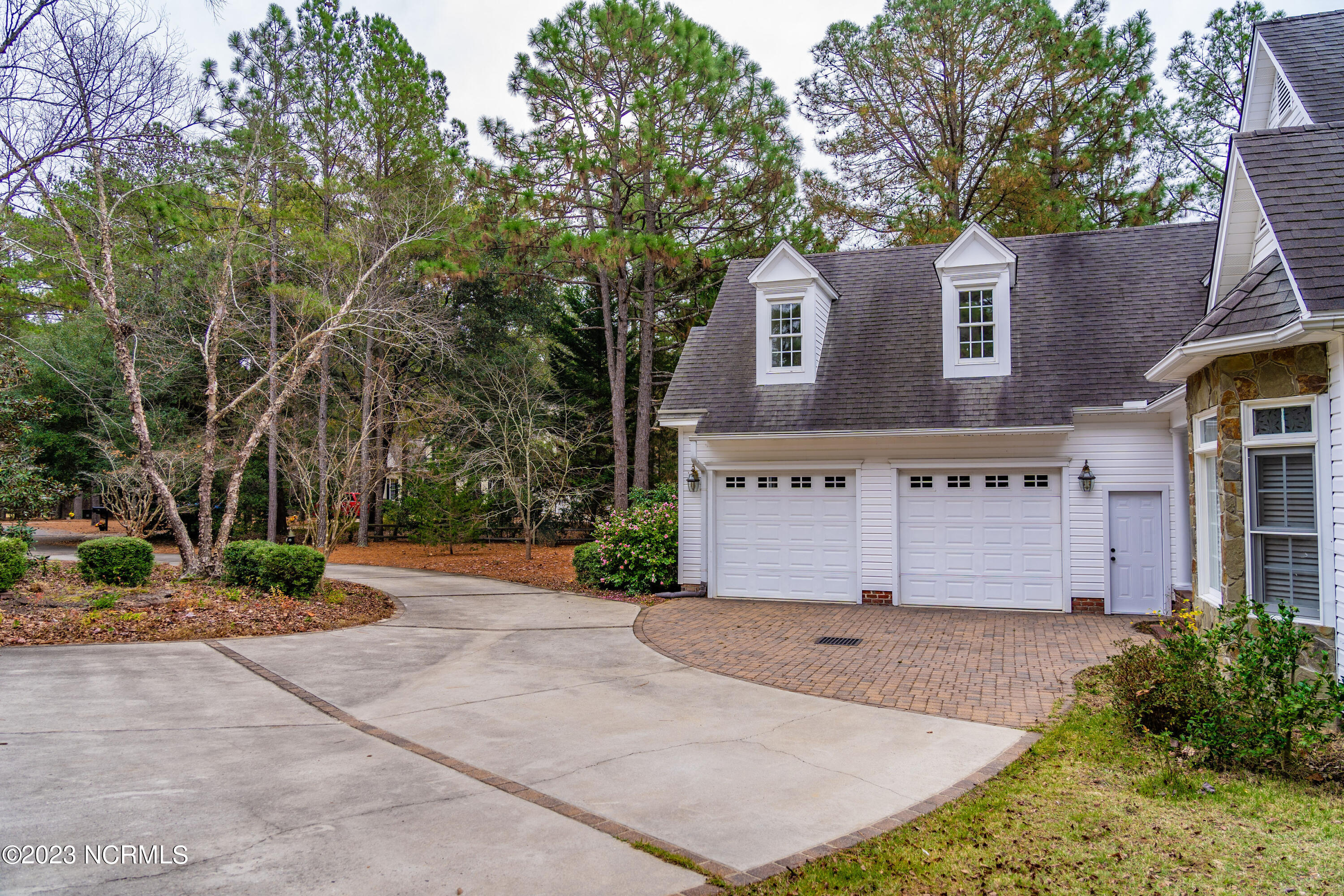 180 Rountree Lane