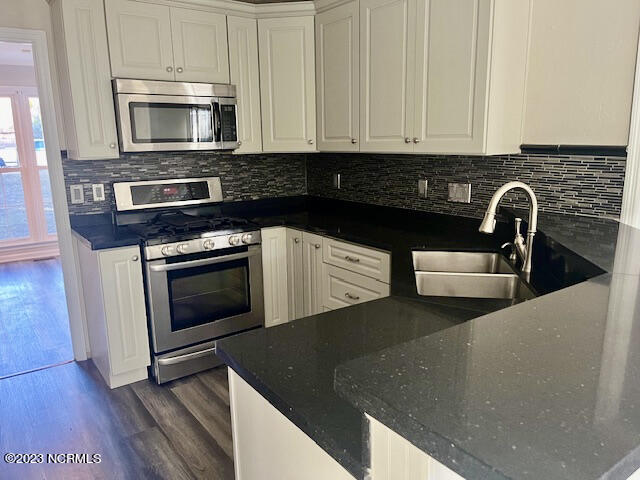 7205 Merganser Place