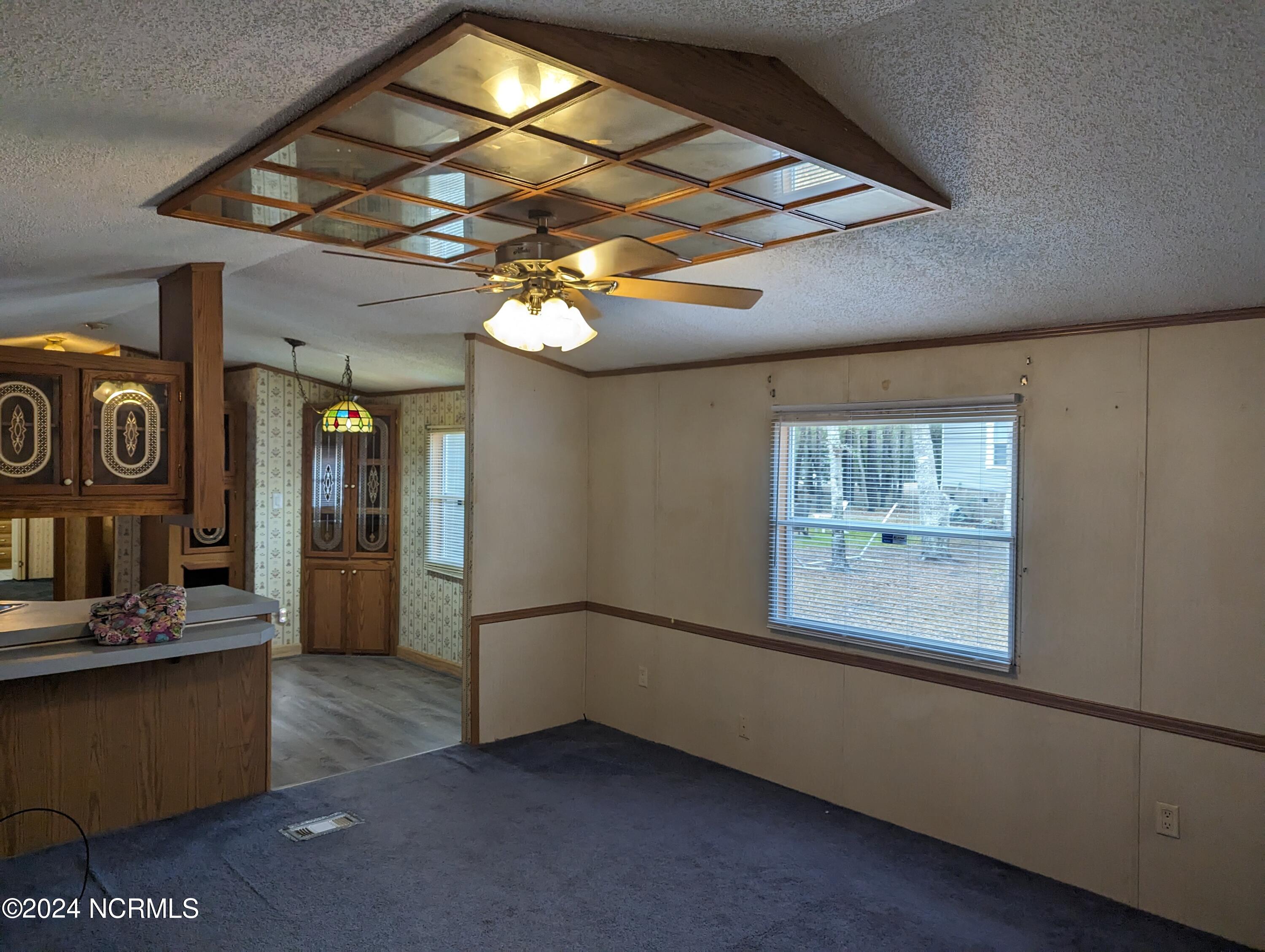 3473 Dolphin Drive SE