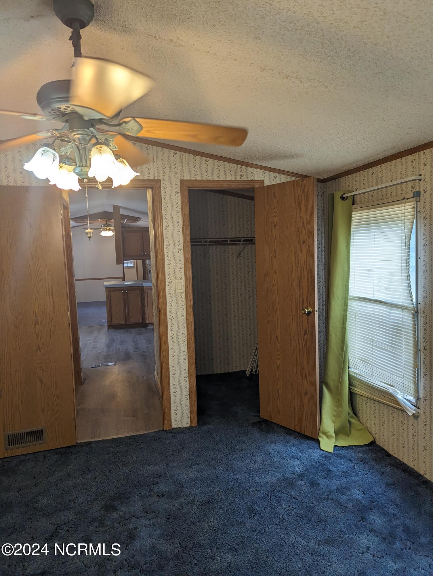 3473 Dolphin Drive SE