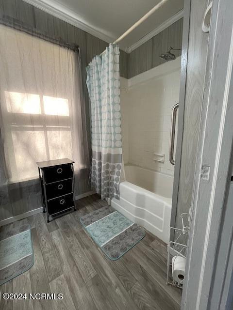 2001 Mcdonald Avenue