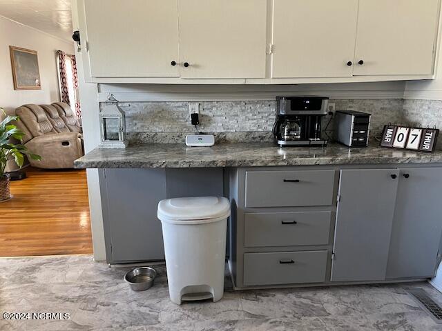 2001 Mcdonald Avenue