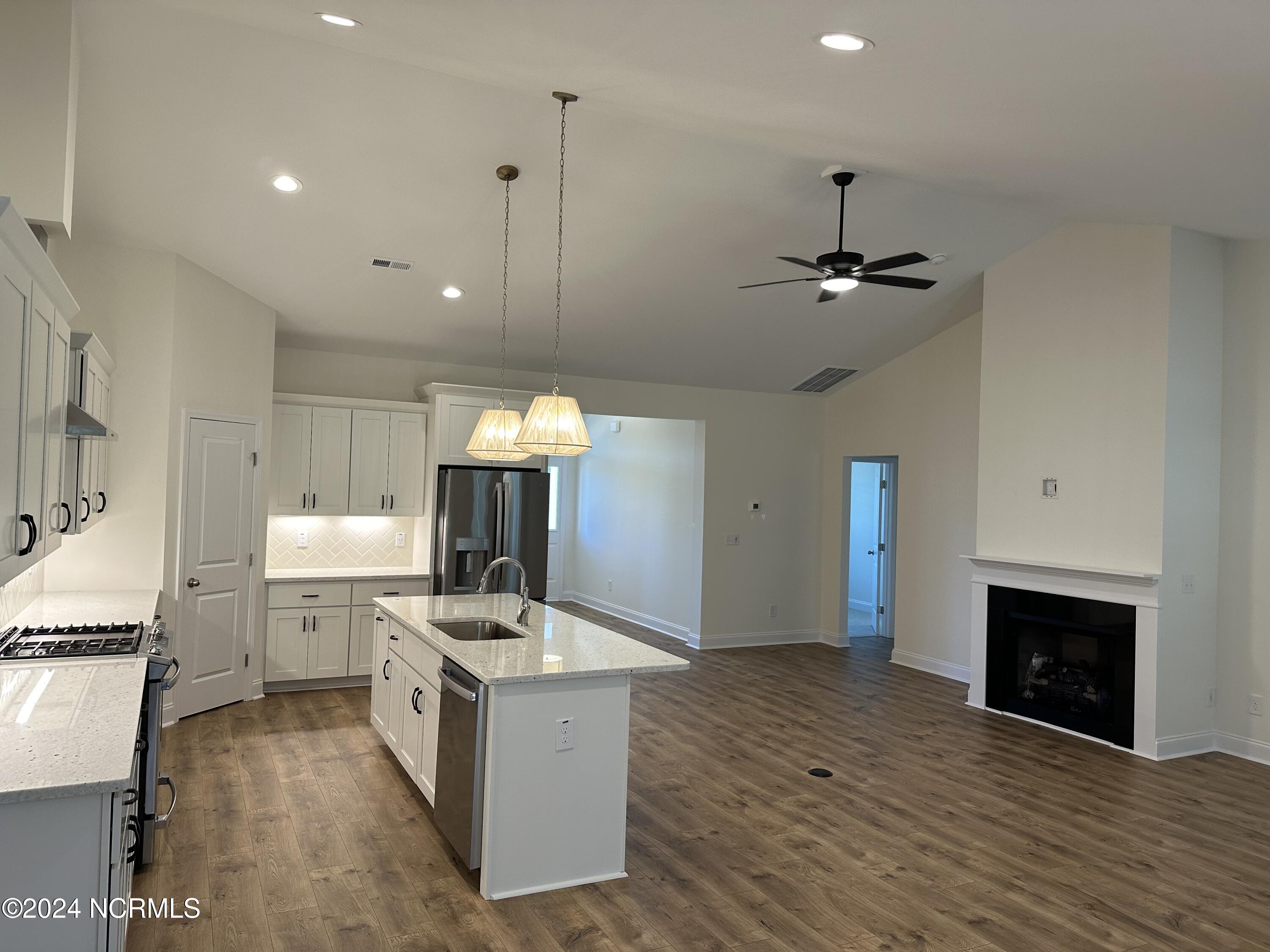 146 Courtland Circle