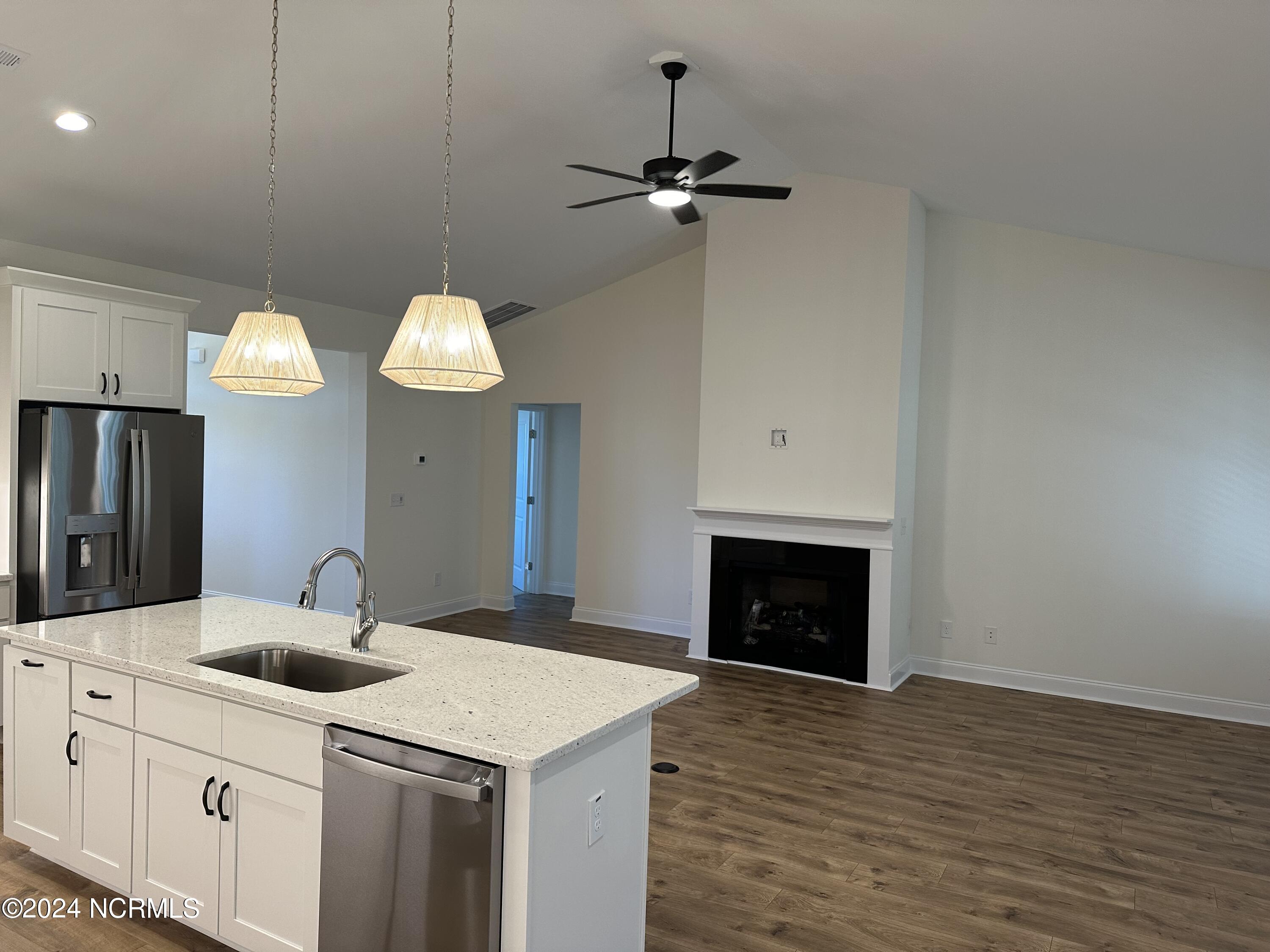 146 Courtland Circle