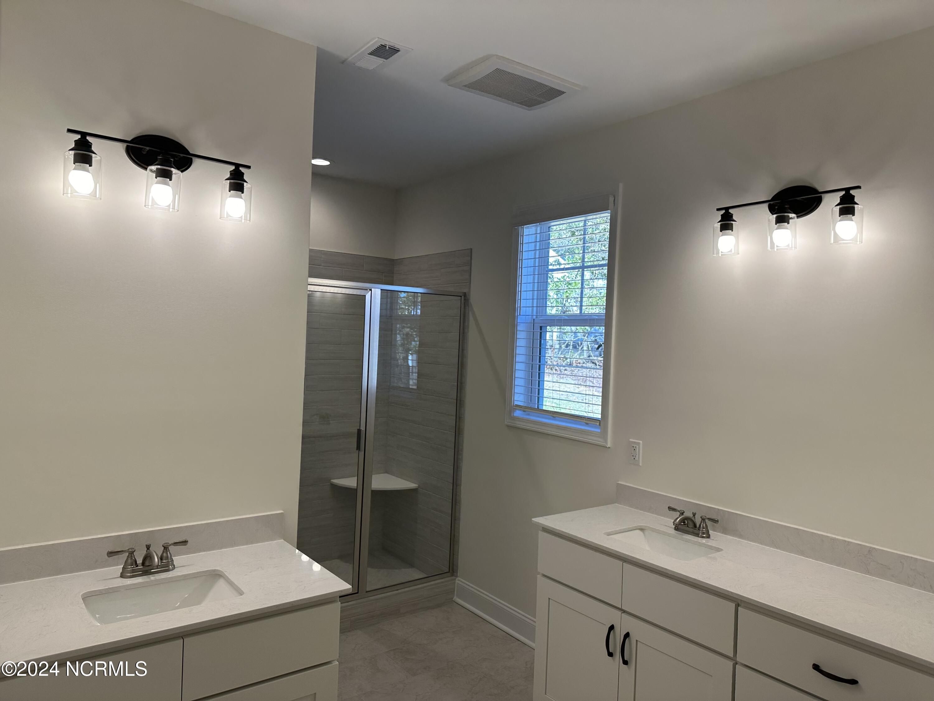 146 Courtland Circle